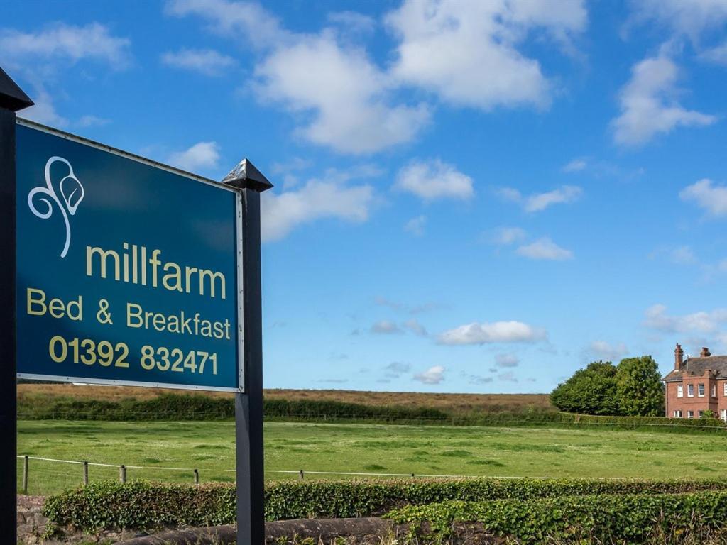 Mill Farm Villa Exeter Exteriör bild